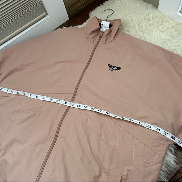Gigi Hadid x Reebok Oversized Track Jacket Medium Pink Clay - Picture 8 of 14